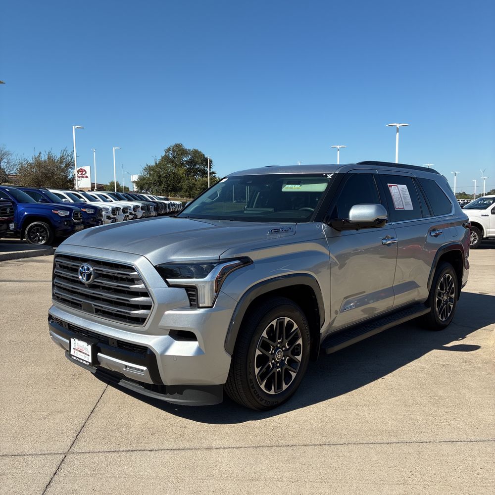 2023 Toyota Sequoia Limited
