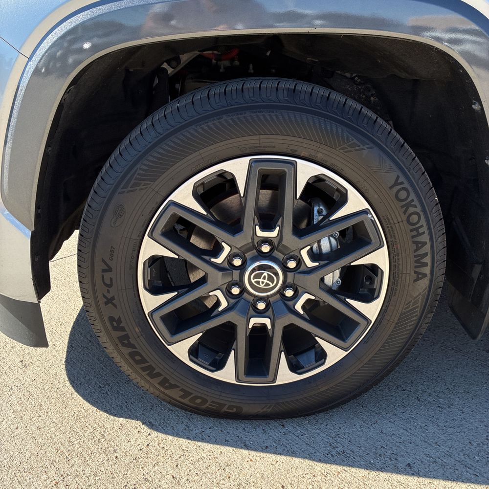 2023 Toyota Sequoia Limited