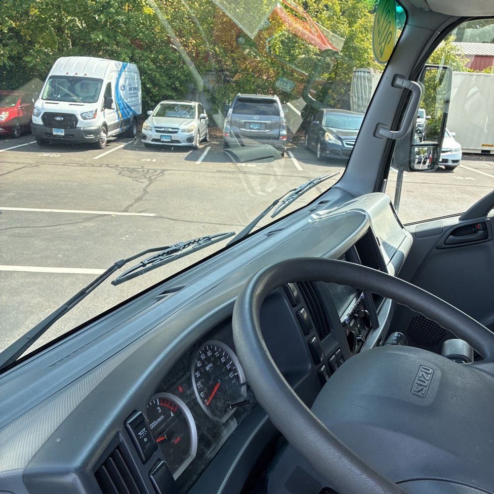 2022 Isuzu Commercial NRR CA88-114.5 BBC COE  4X2 5.2L