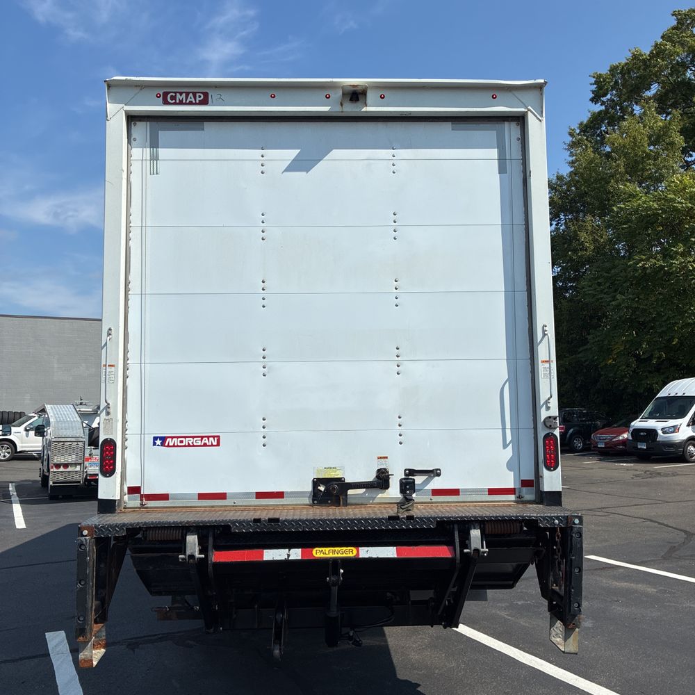 2022 Isuzu Commercial NRR CA88-114.5 BBC COE  4X2 5.2L