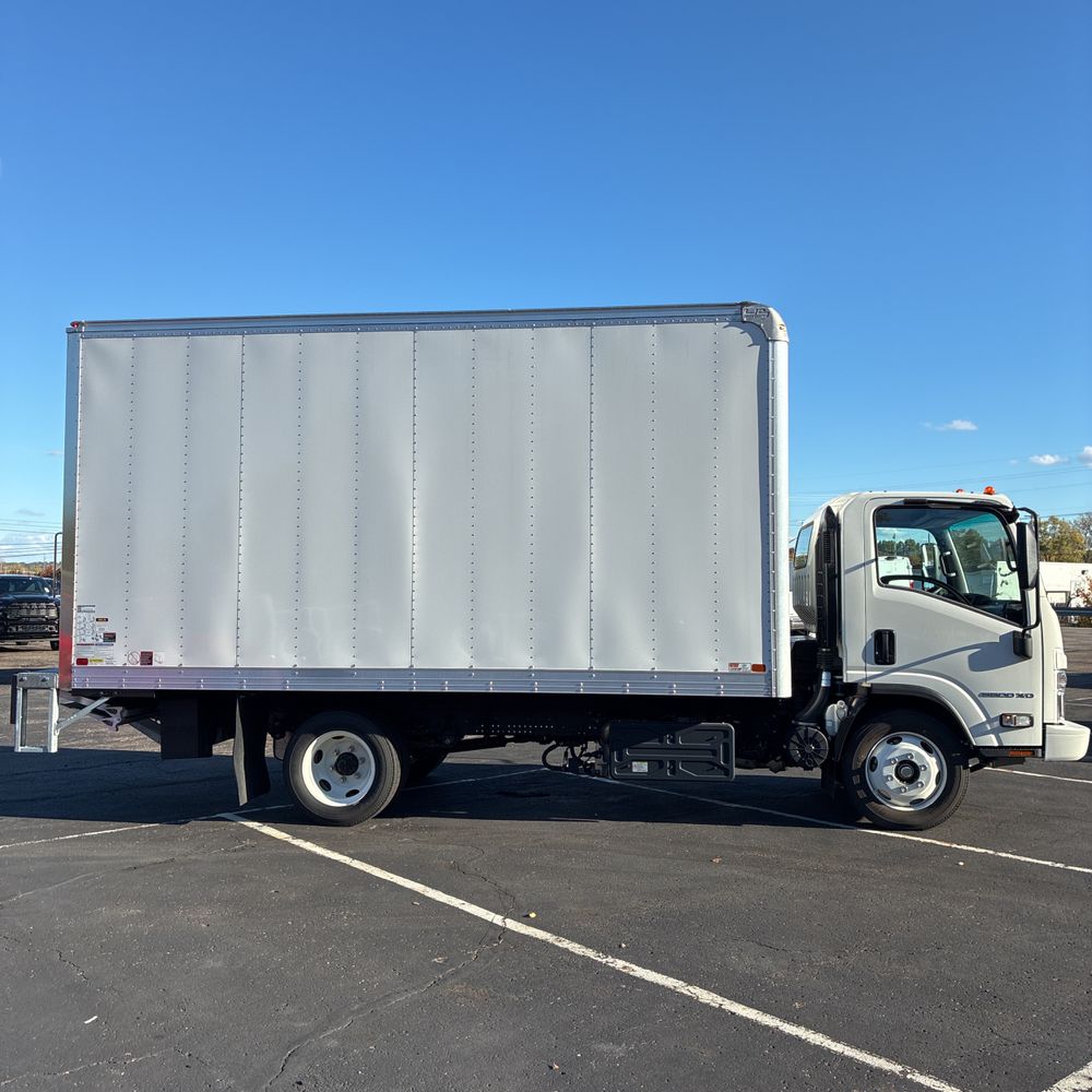 2023 Chevrolet Commercial 5500XD CA86.5-153.5 COE  TRUCK 4X2 5.2L