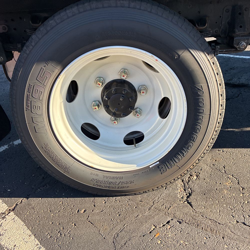 2023 Chevrolet Commercial 5500XD CA86.5-153.5 COE  TRUCK 4X2 5.2L