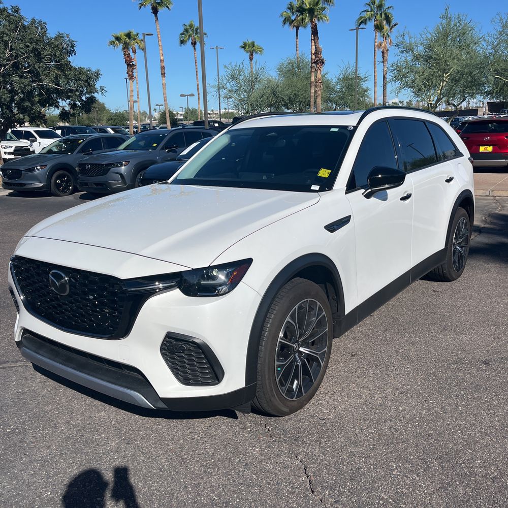 2025 Mazda CX-70 Plug-in Hybrid Premium