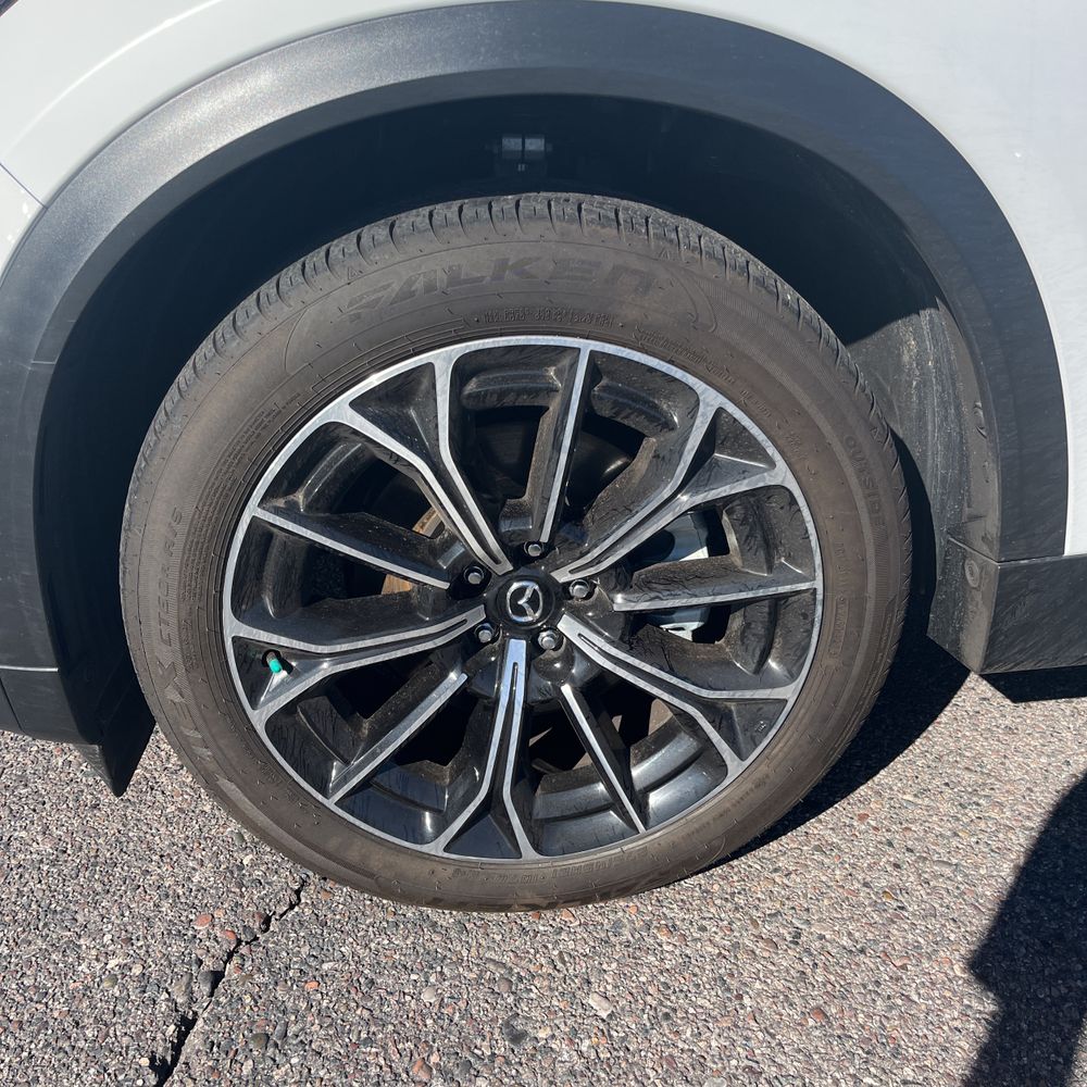 2025 Mazda CX-70 Plug-in Hybrid Premium