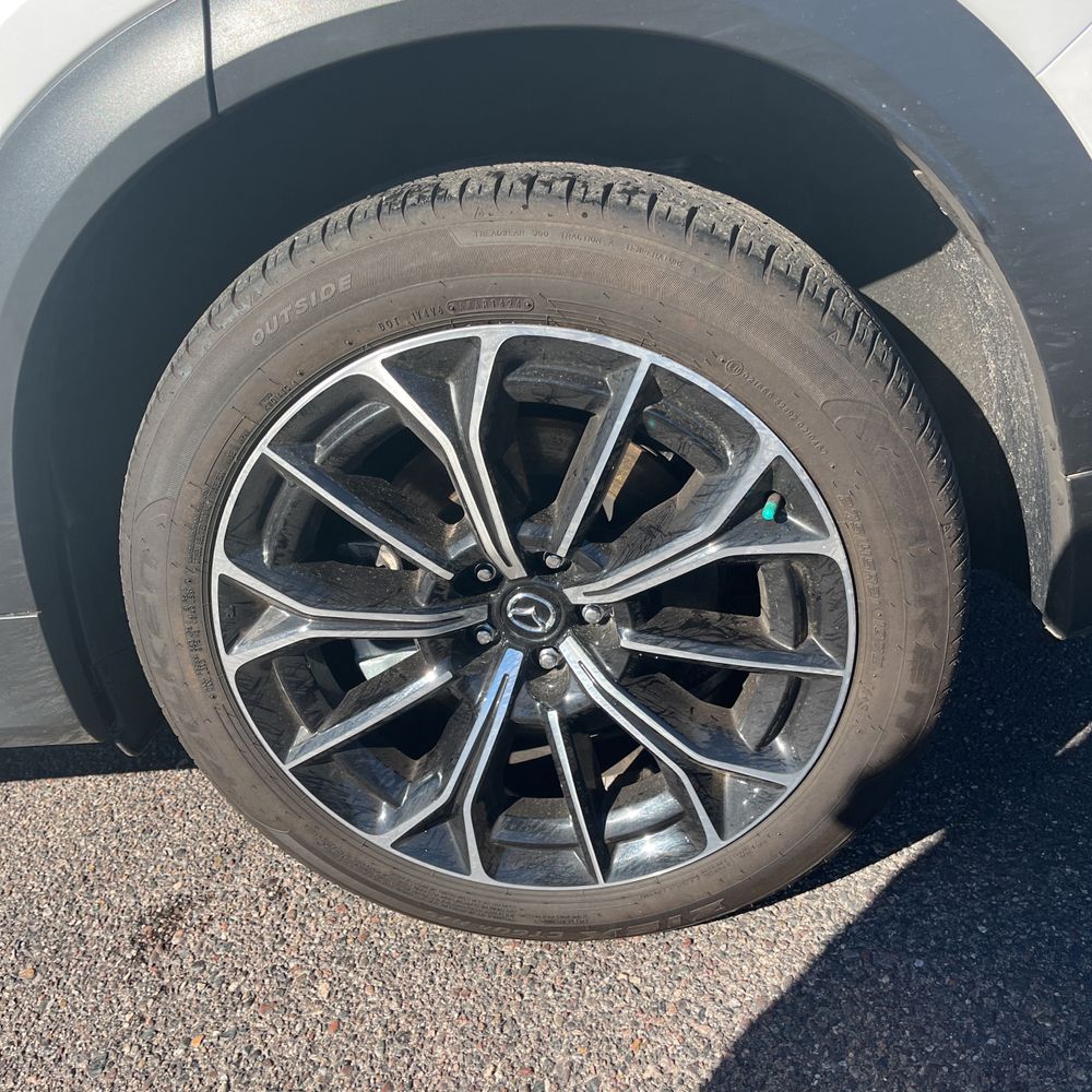 2025 Mazda CX-70 Plug-in Hybrid Premium