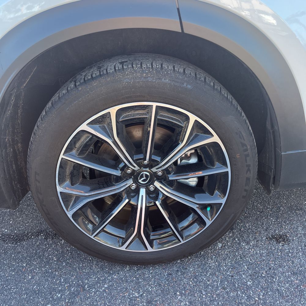 2025 Mazda CX-70 Plug-in Hybrid Premium