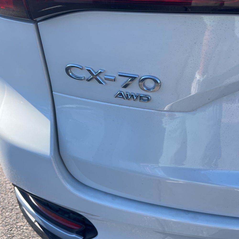2025 Mazda CX-70 Plug-in Hybrid Premium
