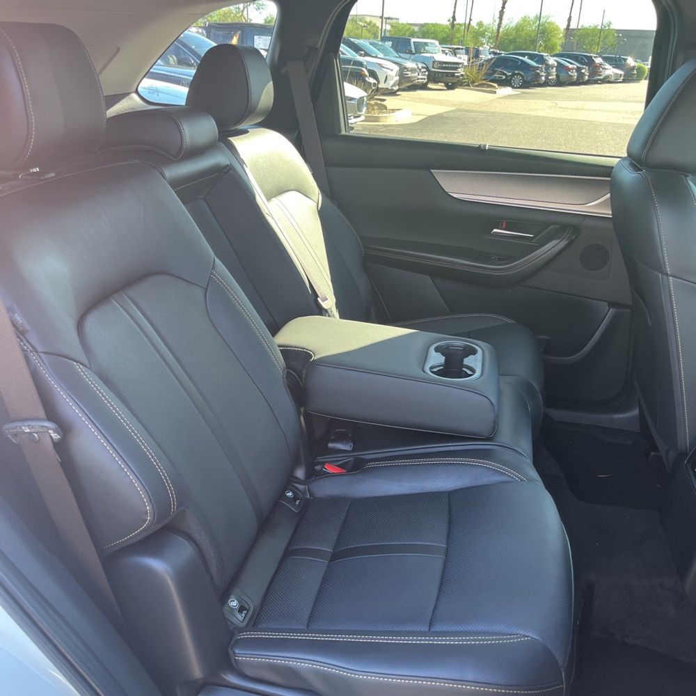 2025 Mazda CX-70 Plug-in Hybrid Premium