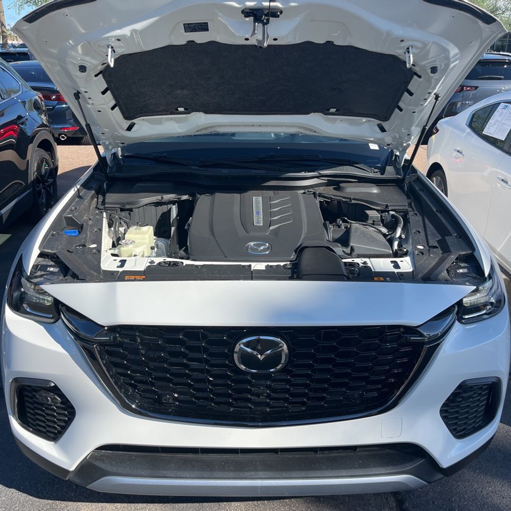 2025 Mazda CX-70 Plug-in Hybrid Premium