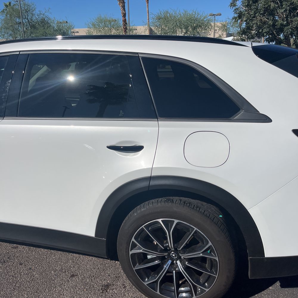 2025 Mazda CX-70 Plug-in Hybrid Premium