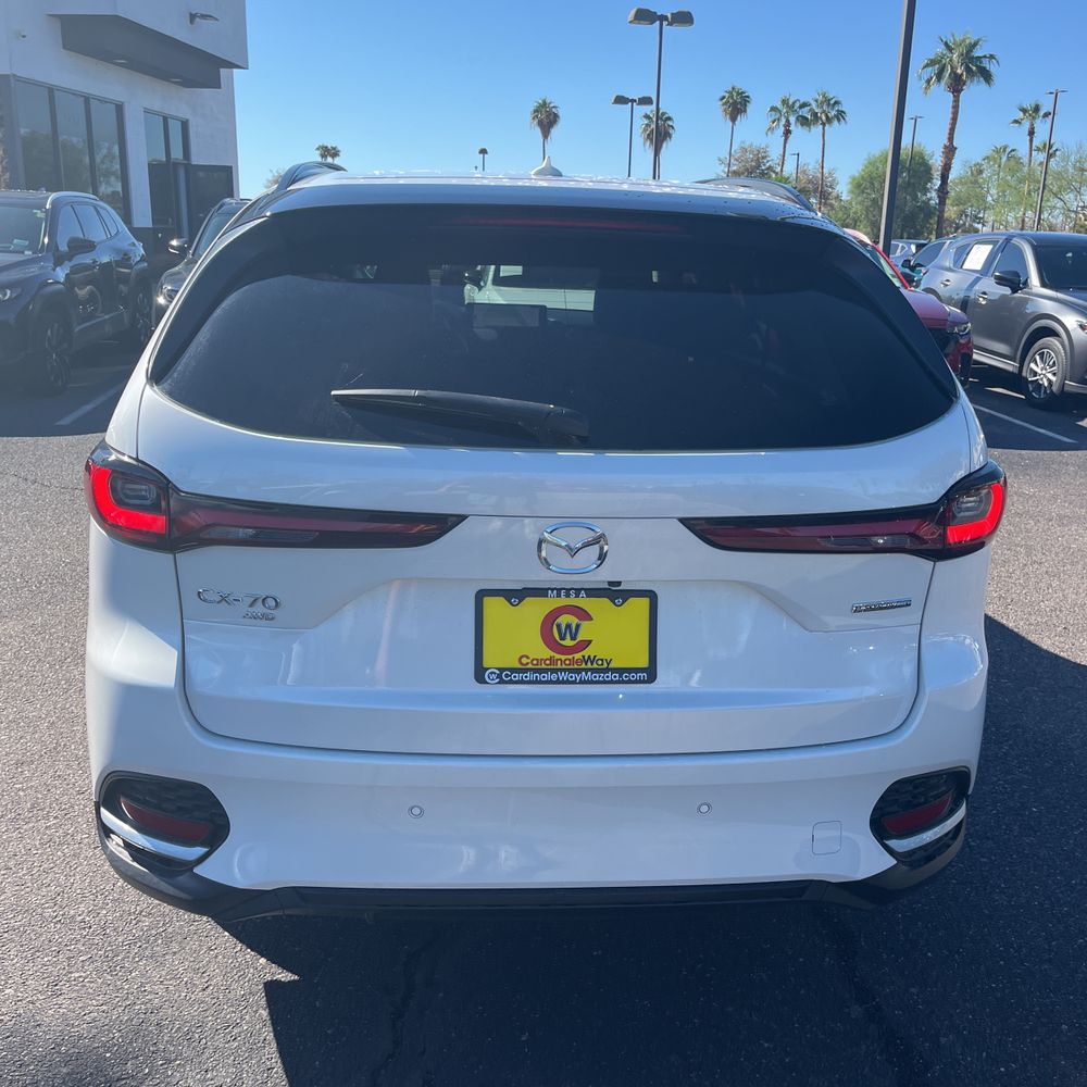2025 Mazda CX-70 Plug-in Hybrid Premium