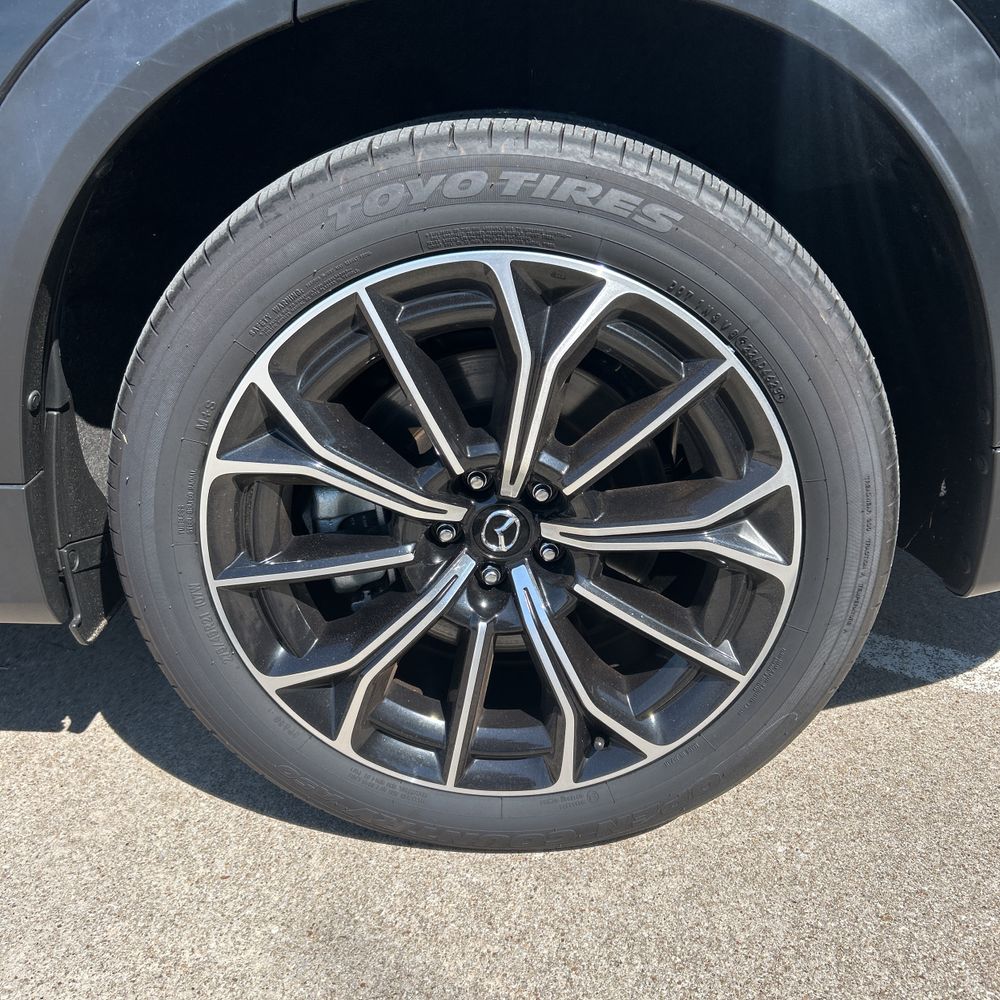 2025 Mazda CX-70 Plug-in Hybrid Premium