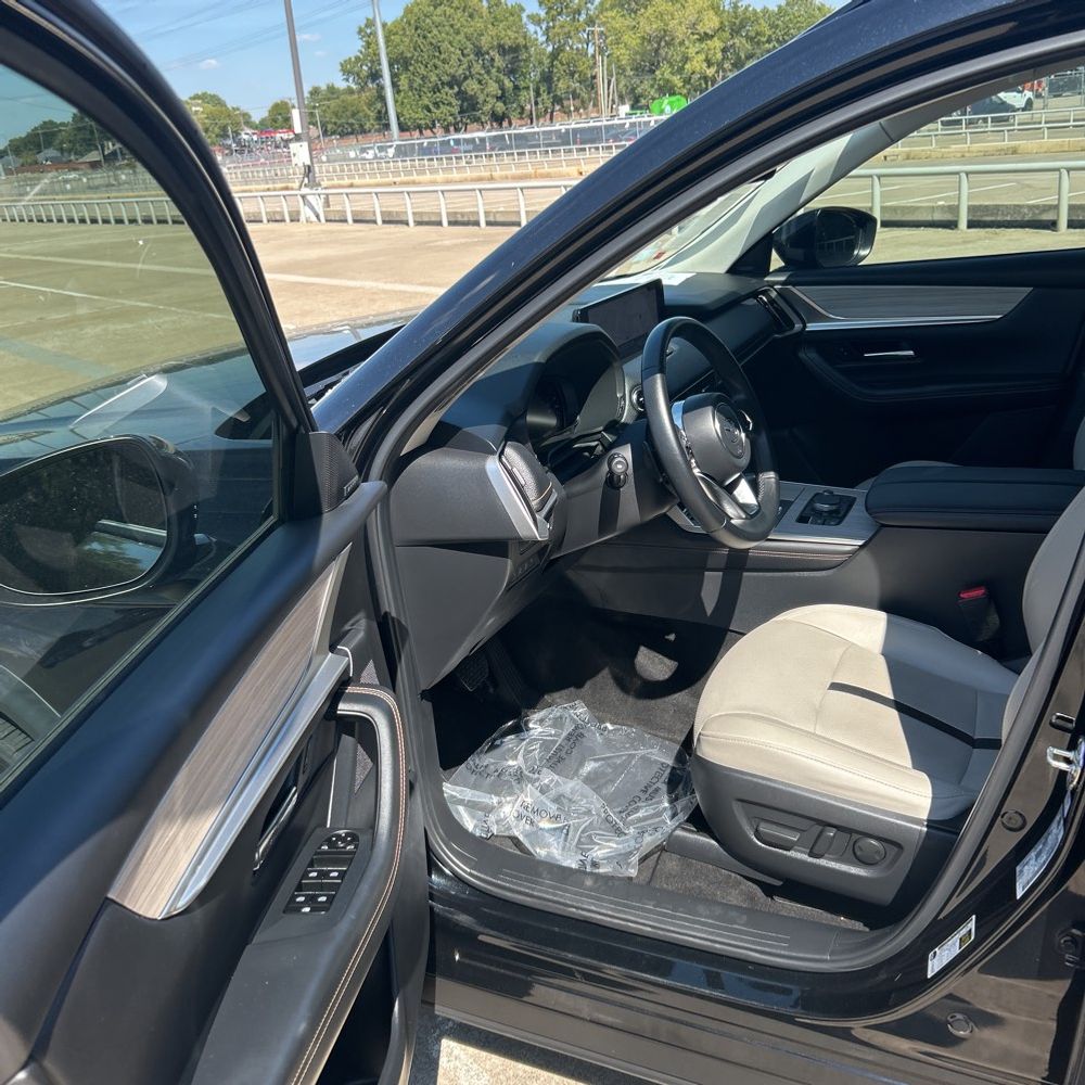 2025 Mazda CX-70 Plug-in Hybrid Premium