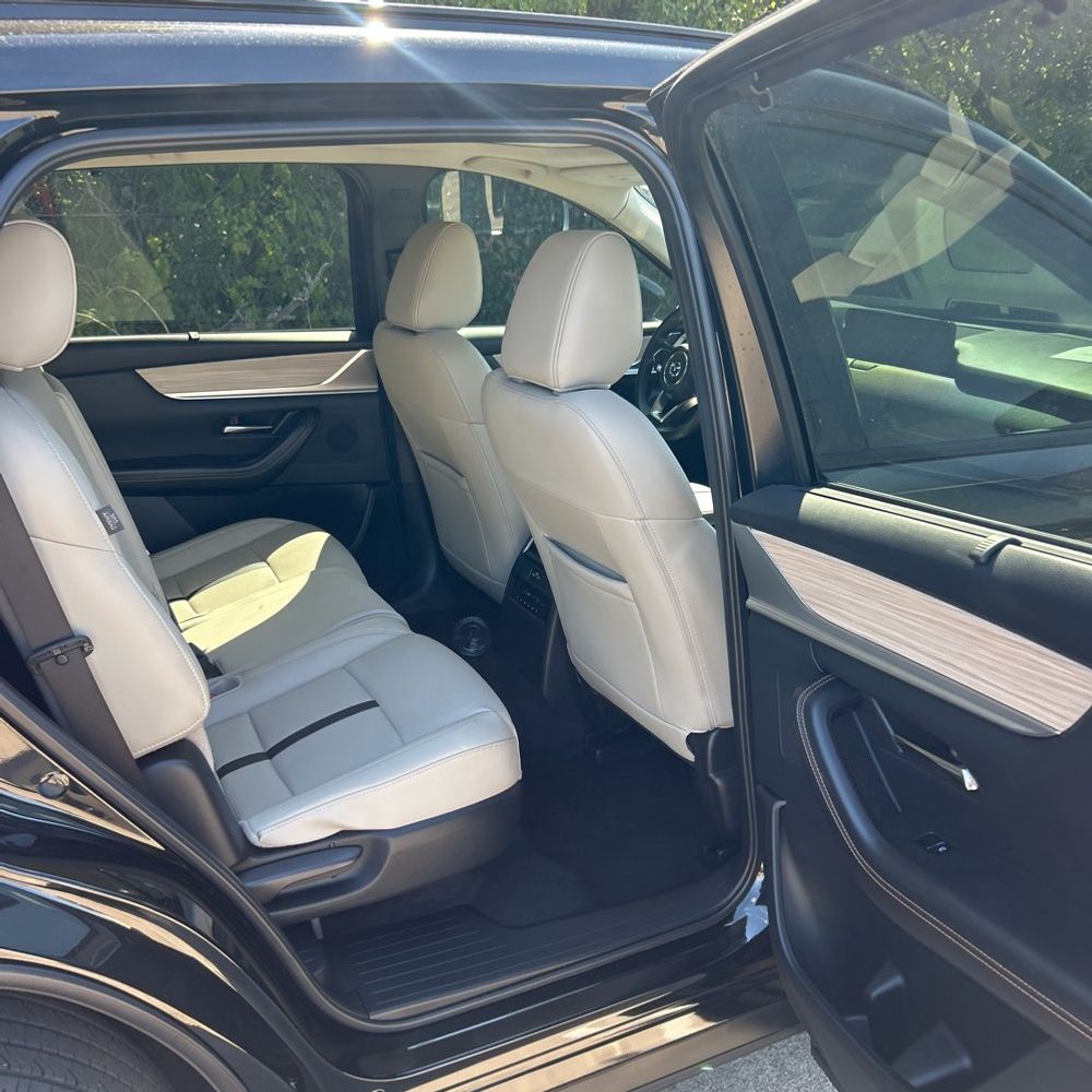 2025 Mazda CX-70 Plug-in Hybrid Premium