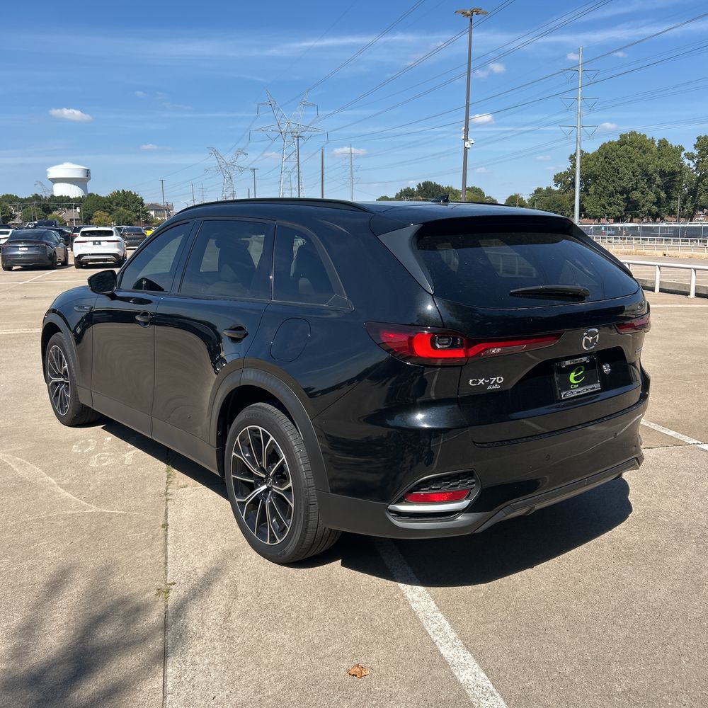 2025 Mazda CX-70 Plug-in Hybrid Premium