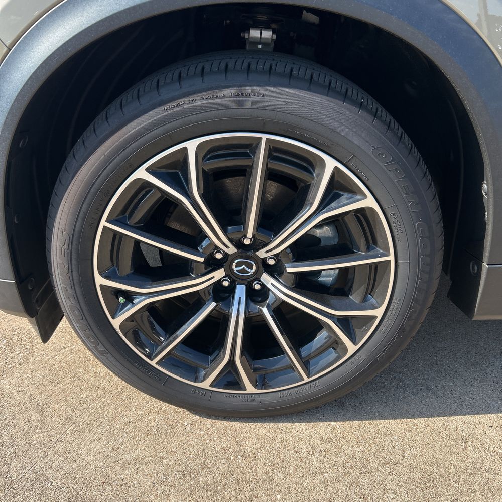 2025 Mazda CX-70 PHEV Premium