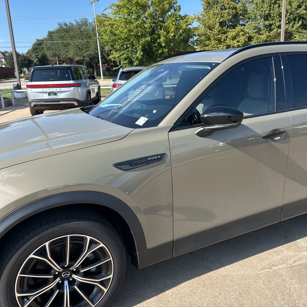2025 Mazda CX-70 PHEV Premium