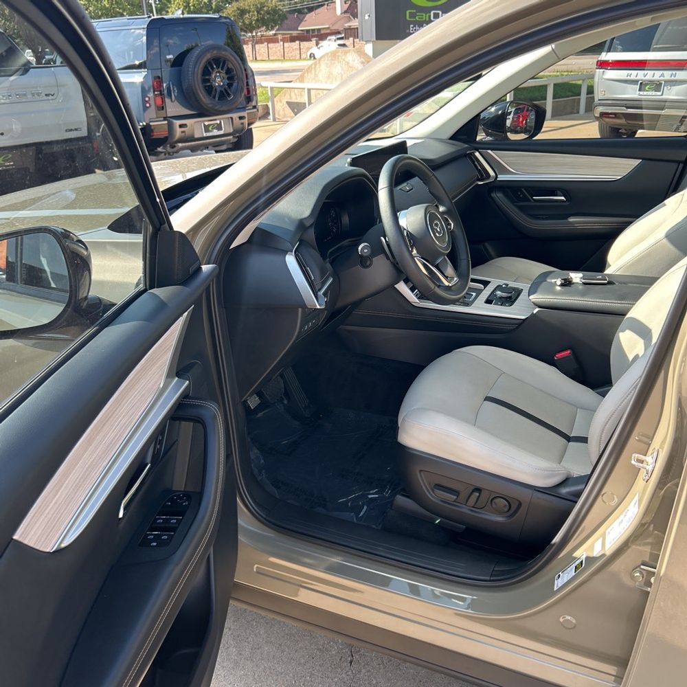 2025 Mazda CX-70 PHEV Premium