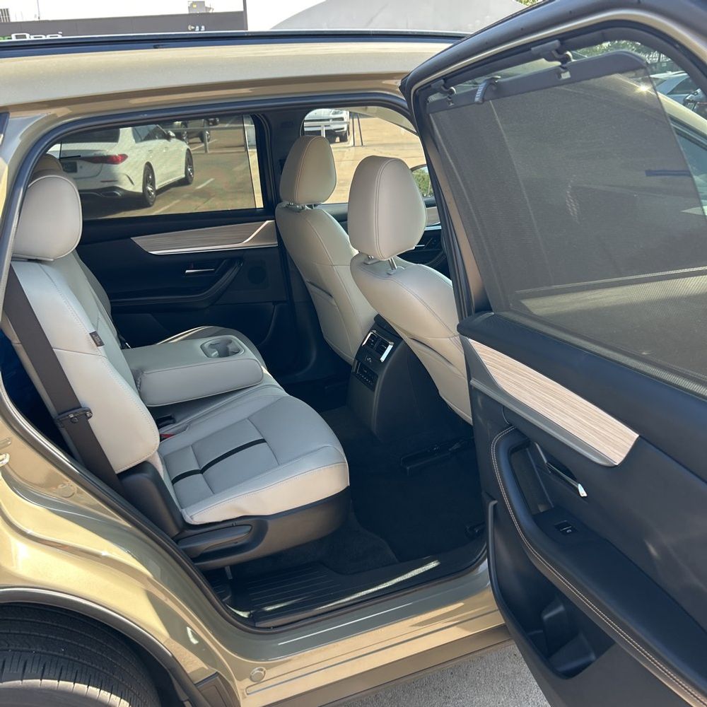 2025 Mazda CX-70 PHEV Premium