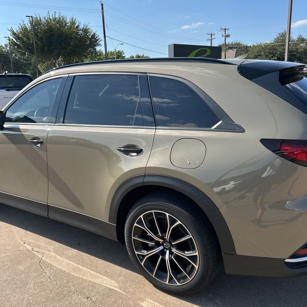 2025 Mazda CX-70 PHEV Premium