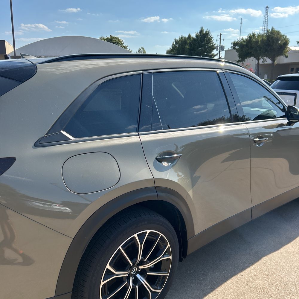 2025 Mazda CX-70 PHEV Premium