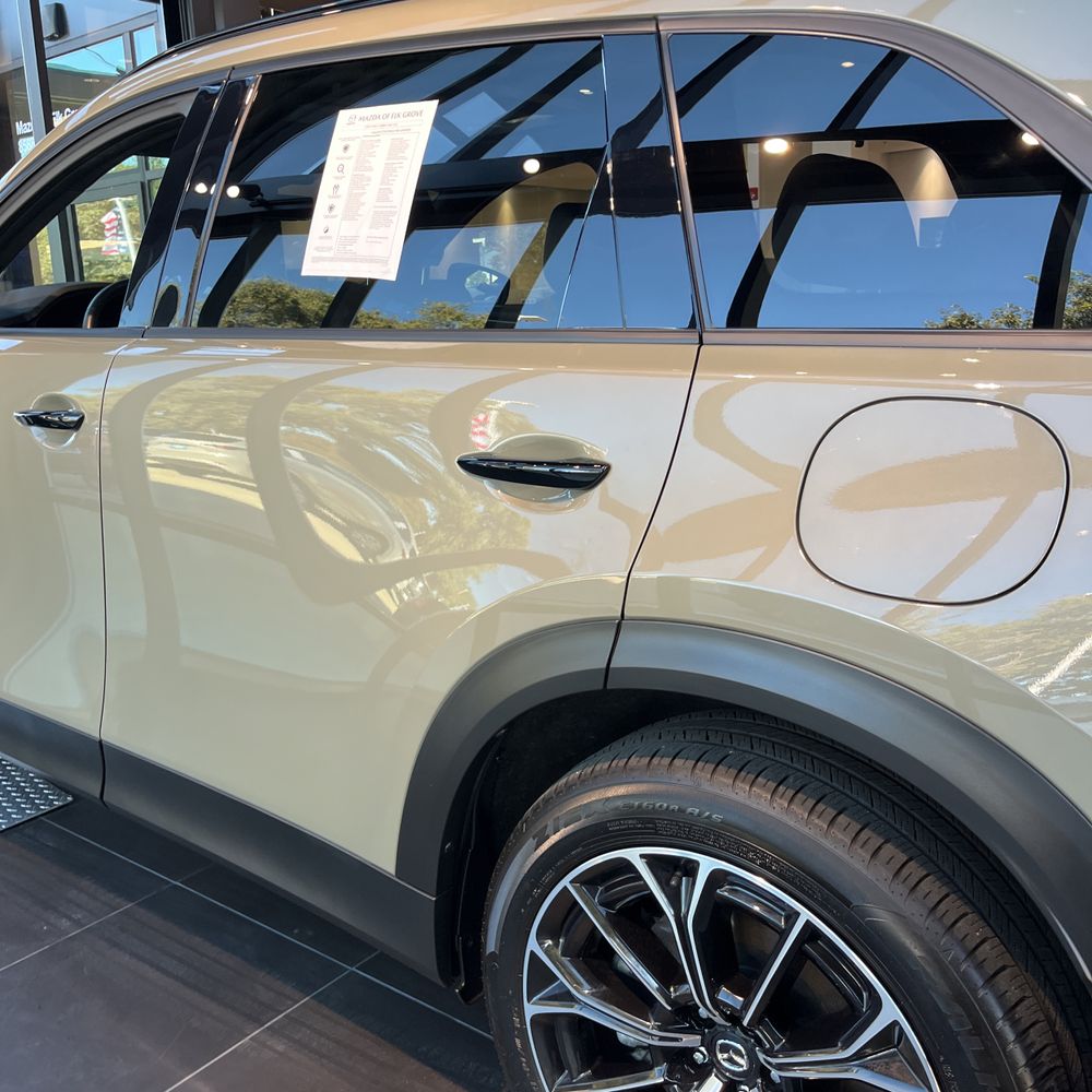 2025 Mazda CX-70 Plug-in Hybrid Premium Plus