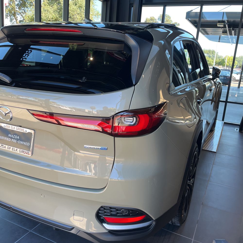 2025 Mazda CX-70 Plug-in Hybrid Premium Plus