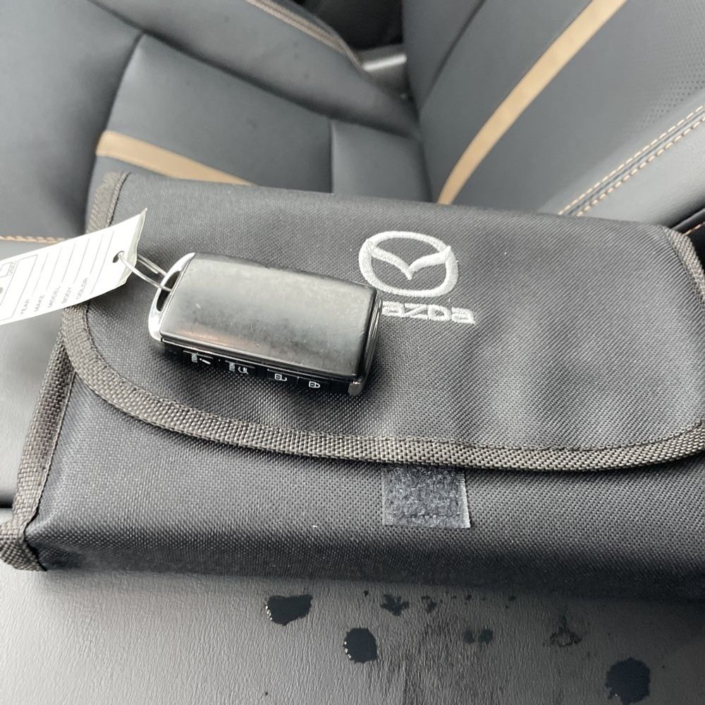 2025 Mazda CX-70 PHEV Premium Plus