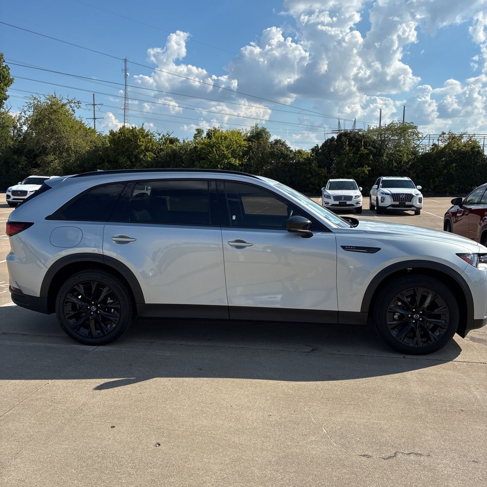 2025 Mazda CX-90 Plug-in Hybrid Premium Sport