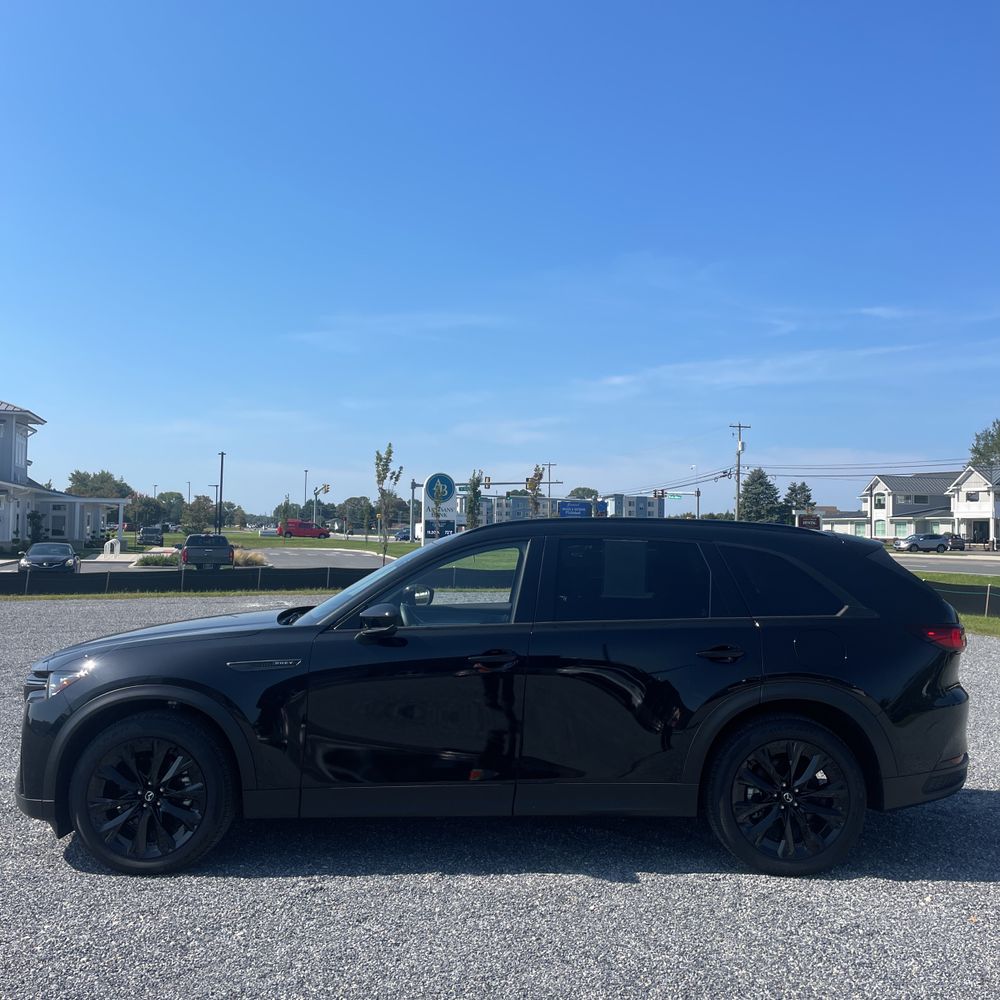 2025 Mazda CX-90 Plug-in Hybrid Premium Sport
