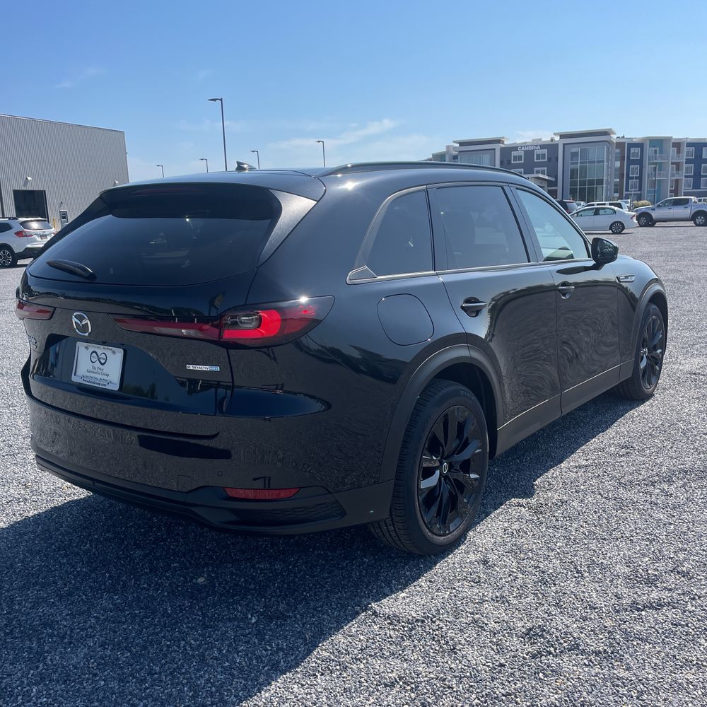 2025 Mazda CX-90 Plug-in Hybrid Premium Sport