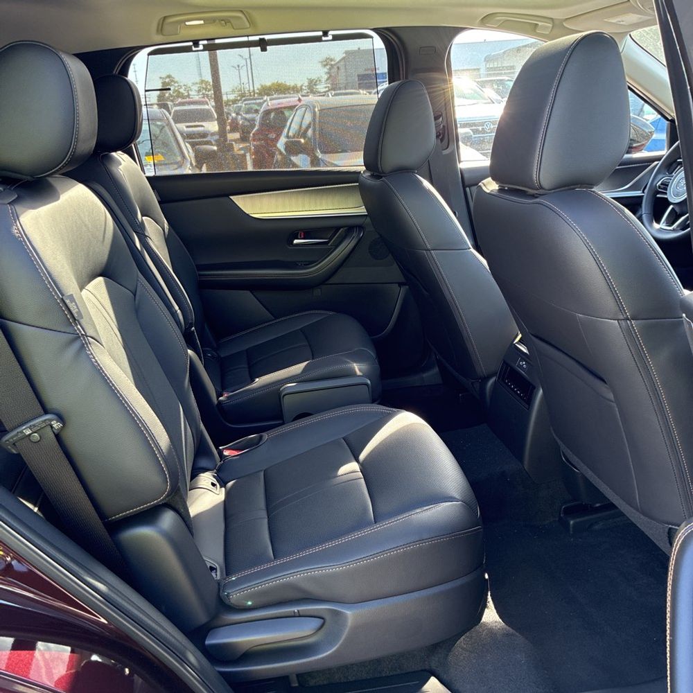 2025 Mazda CX-90 Plug-in Hybrid Premium Sport