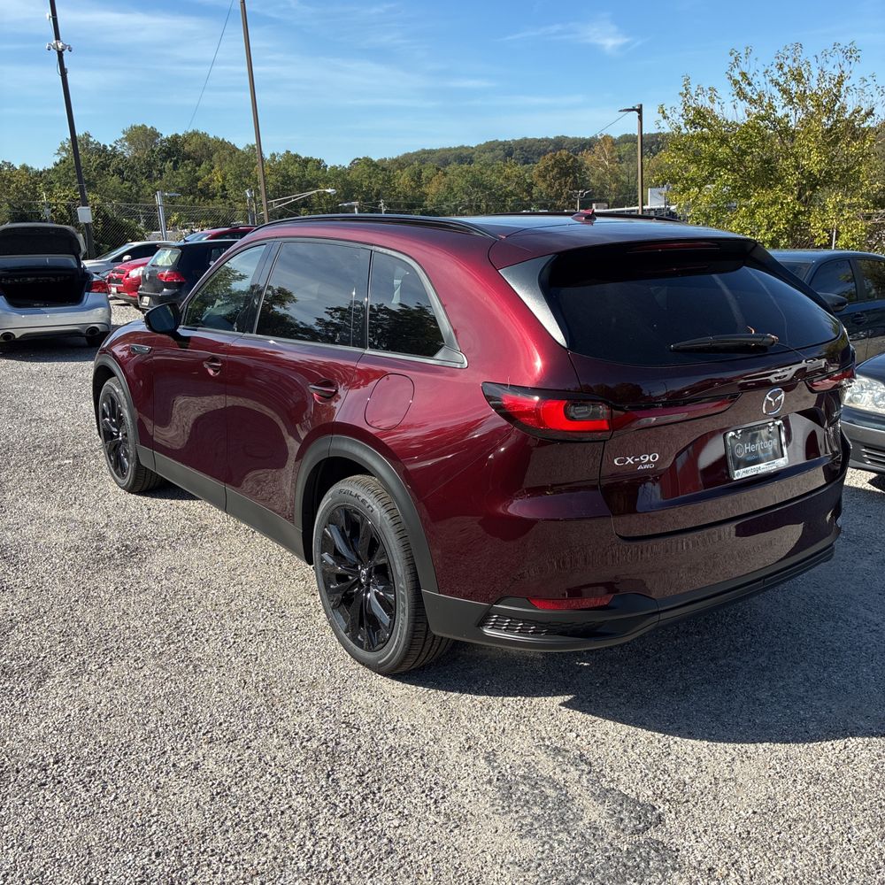 2025 Mazda CX-90 Plug-in Hybrid Premium Sport