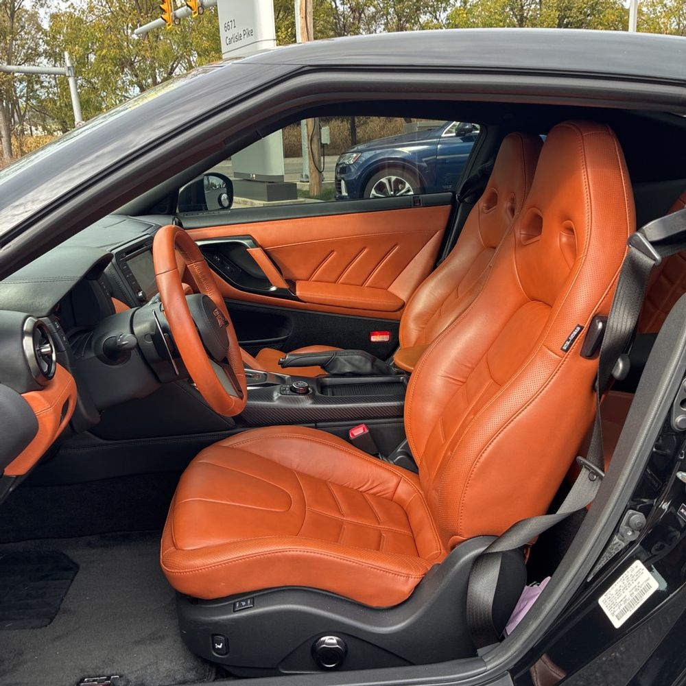 2017 Nissan GT-R Premium