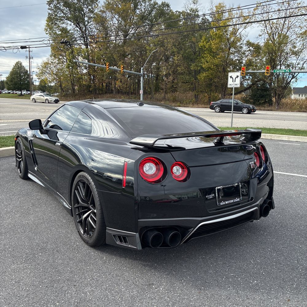 2017 Nissan GT-R Premium