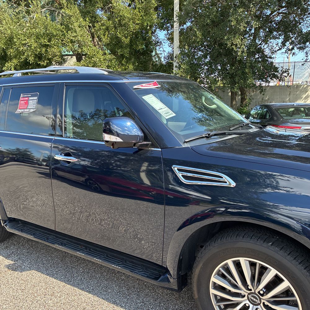 2024 Nissan Armada SL