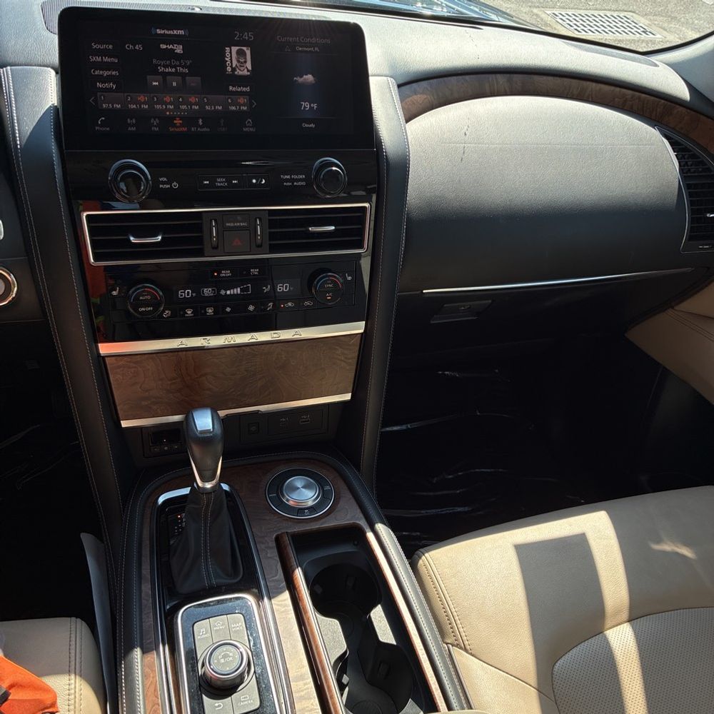 2024 Nissan Armada SL