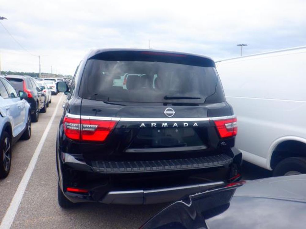 2024 Nissan Armada SL