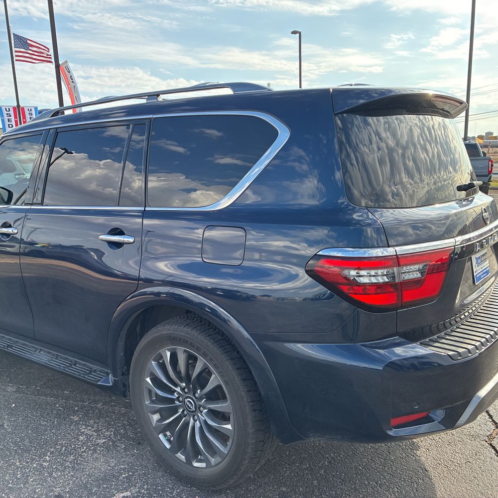 2023 Nissan Armada Platinum
