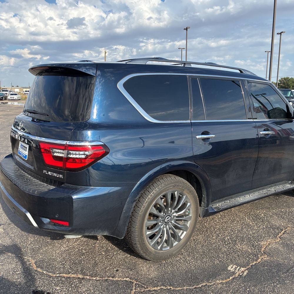2023 Nissan Armada Platinum