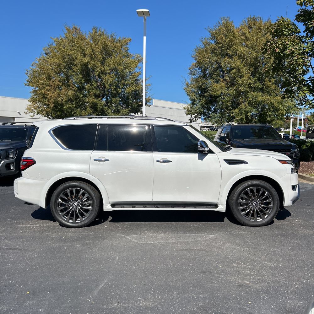 2024 Nissan Armada Platinum