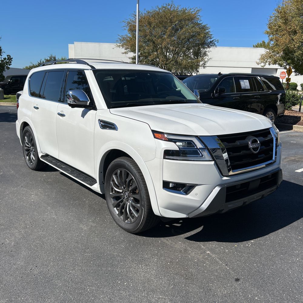 2024 Nissan Armada Platinum
