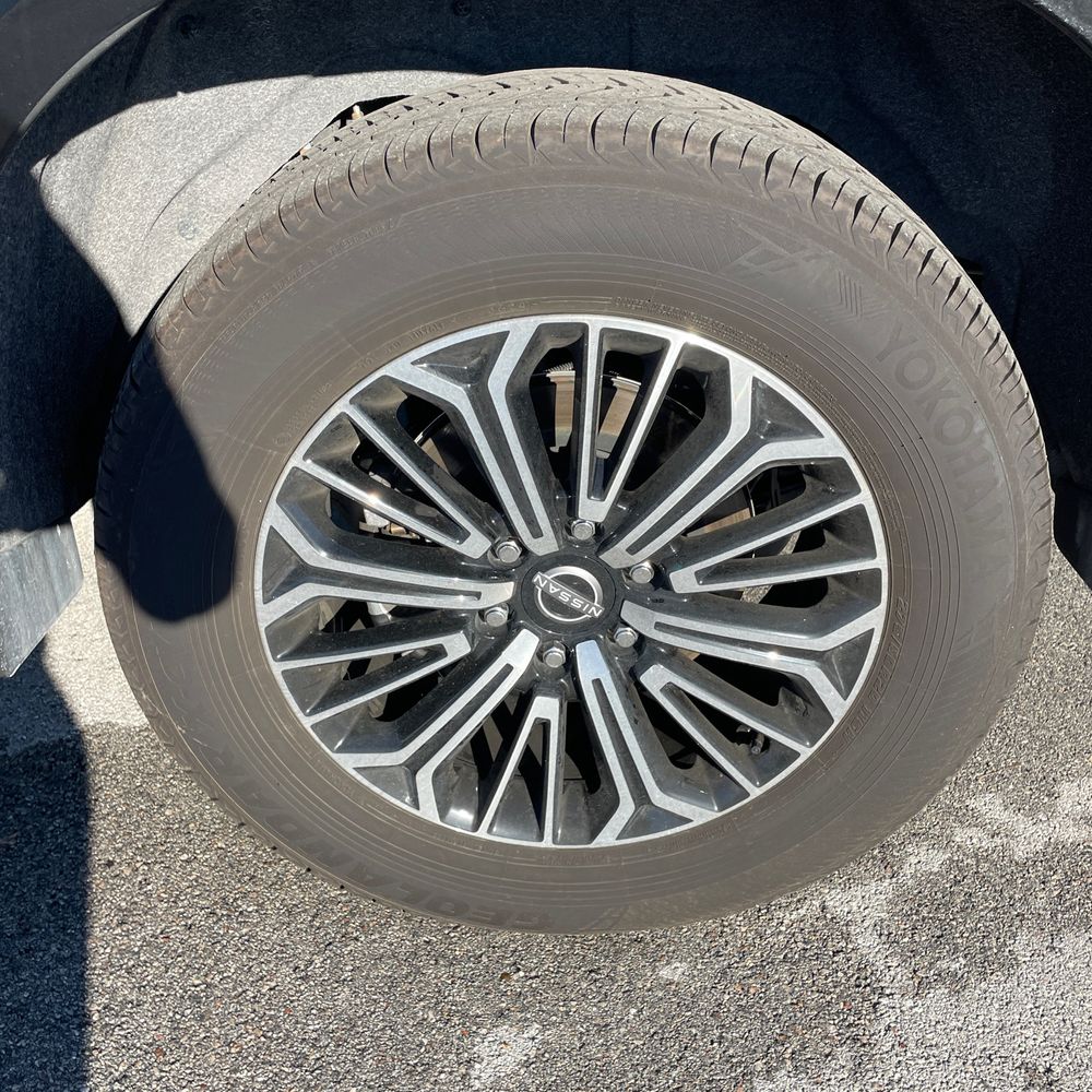 2025 Nissan Armada SL
