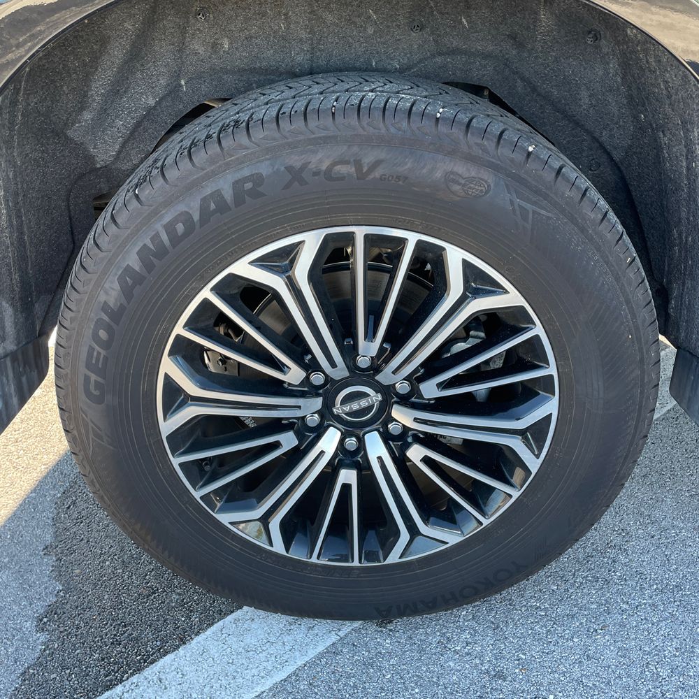 2025 Nissan Armada SL