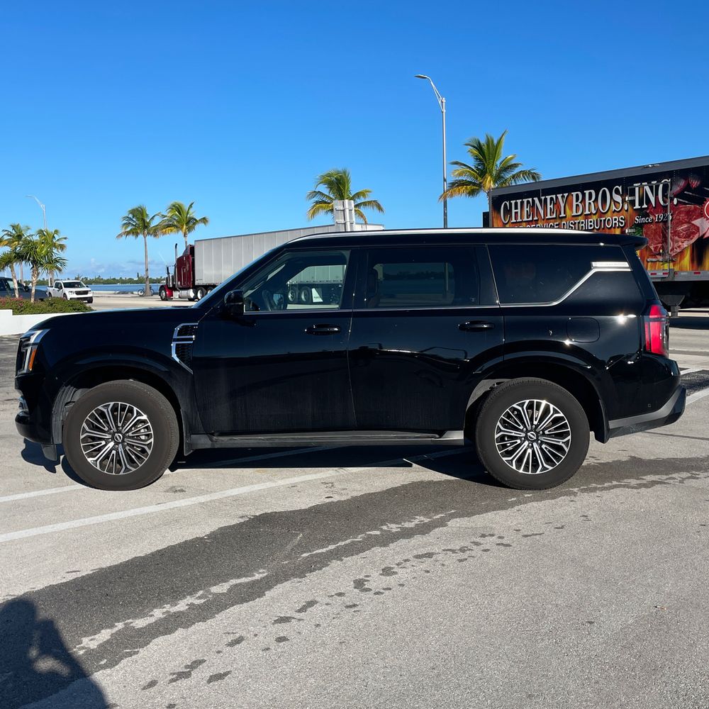 2025 Nissan Armada SL