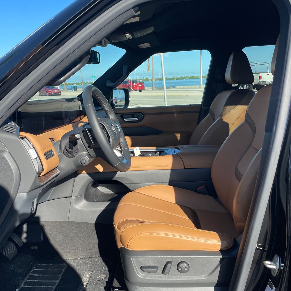 2025 Nissan Armada SL