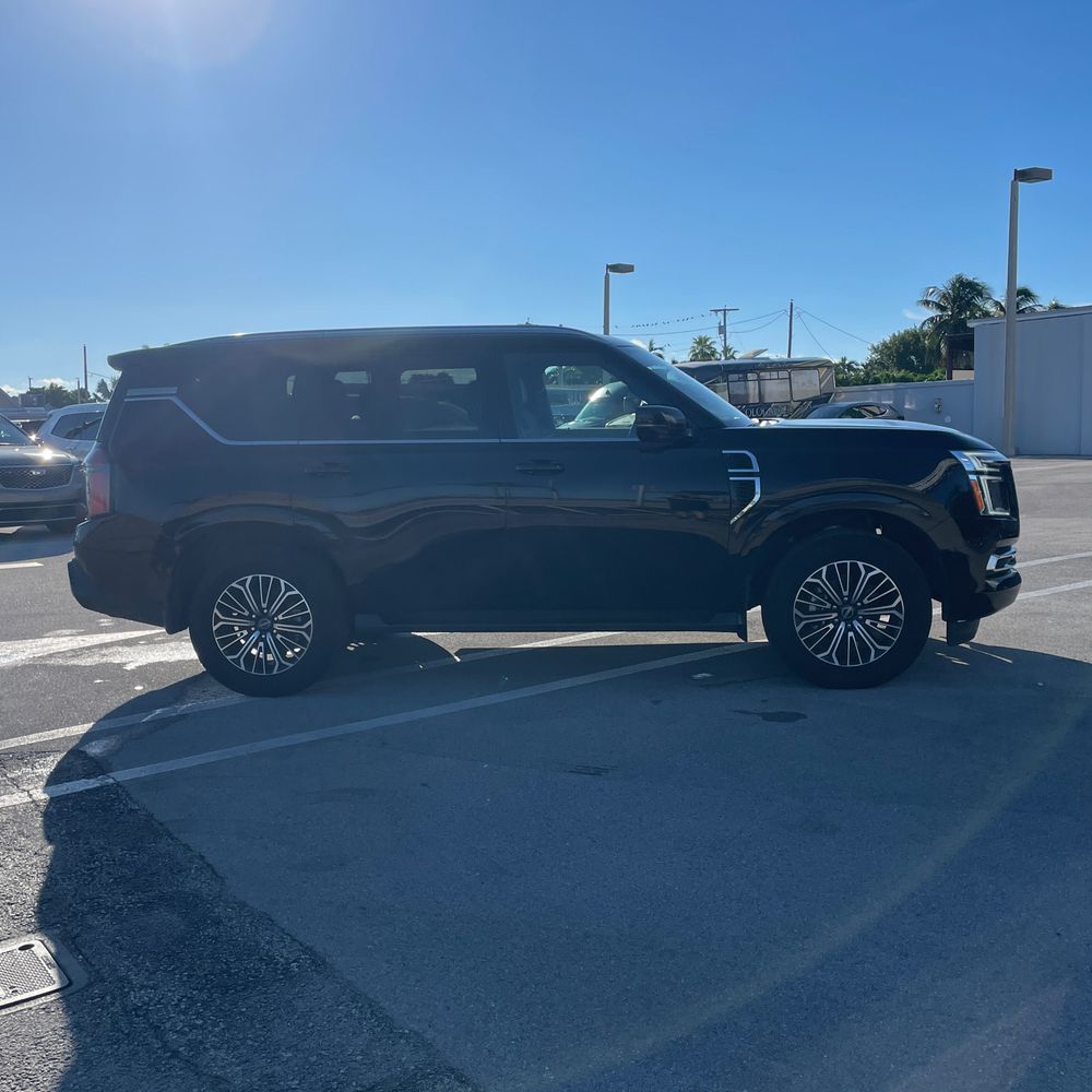 2025 Nissan Armada SL