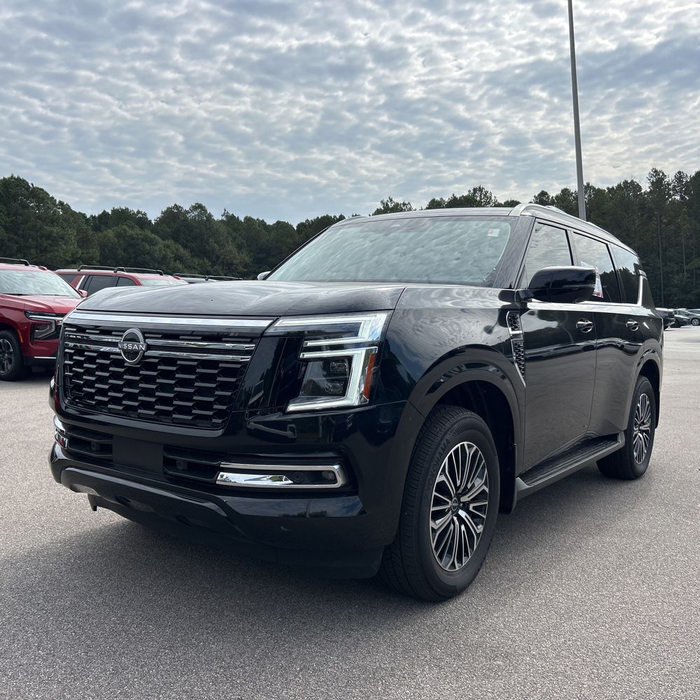 2025 Nissan Armada Platinum