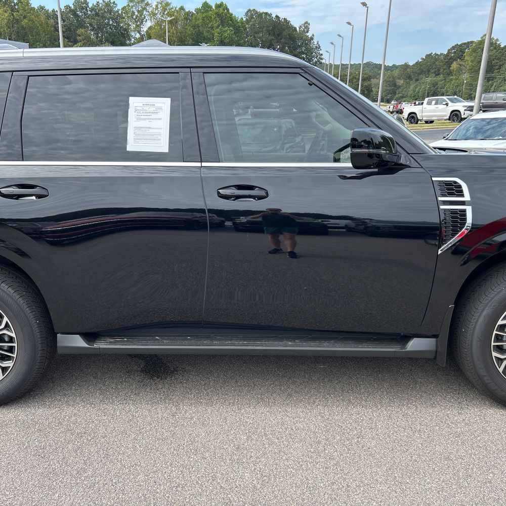 2025 Nissan Armada Platinum