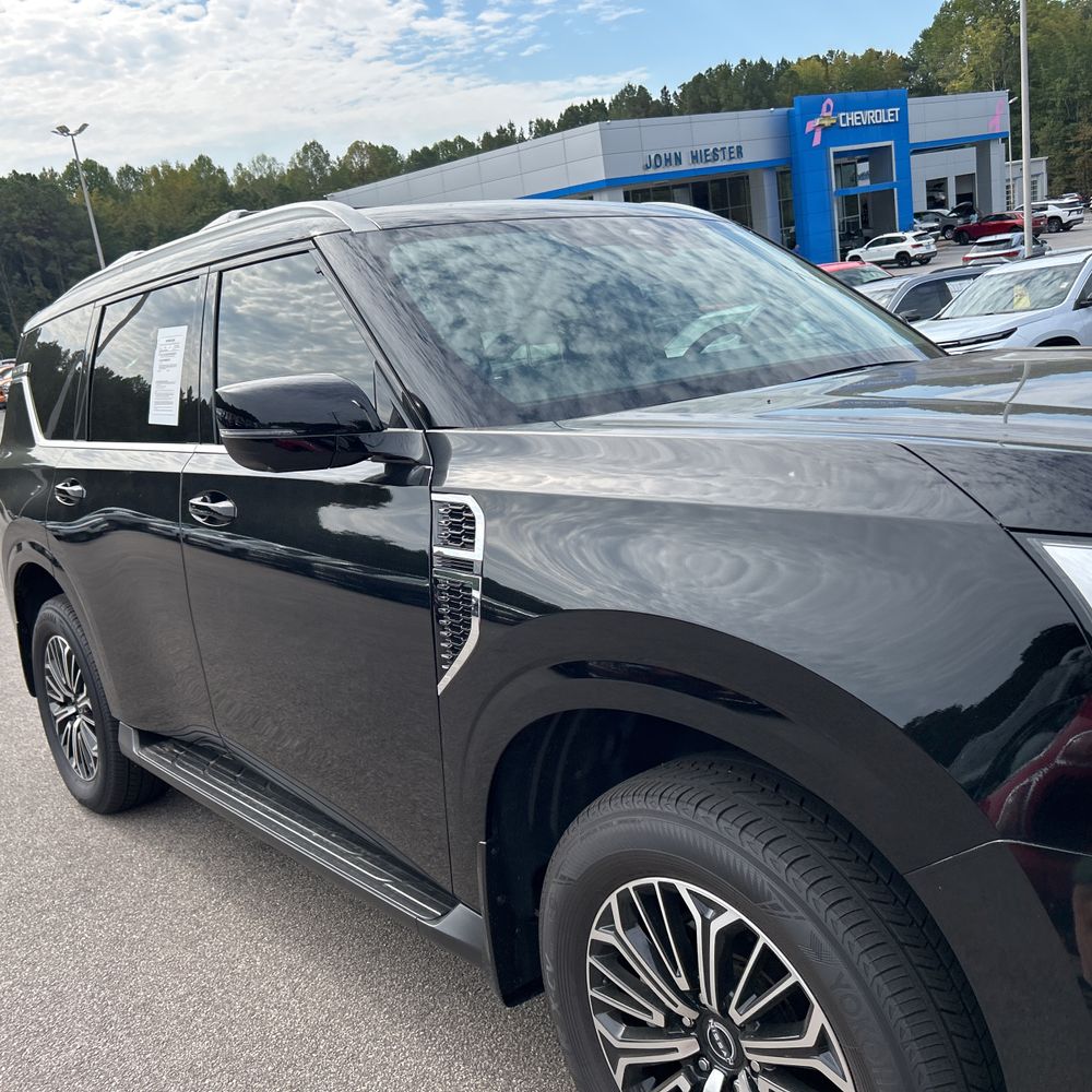 2025 Nissan Armada Platinum
